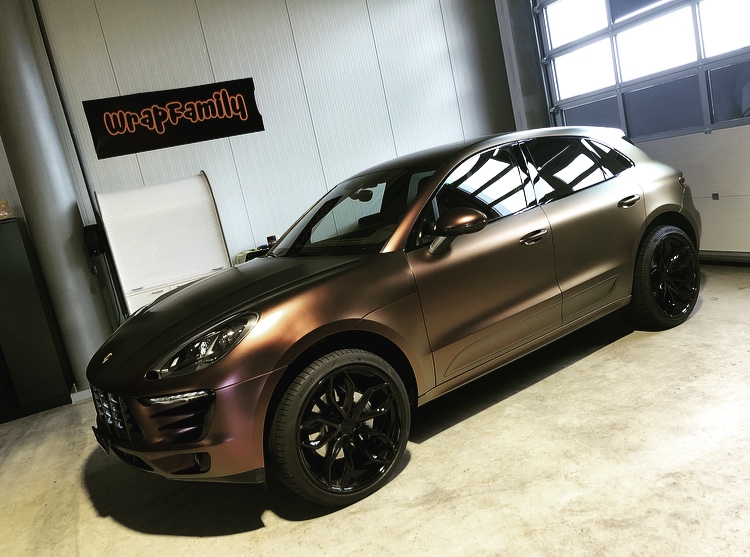 Bronze folierter Porsche Macan – Vollfolierung Wrapfamily, Thurgau